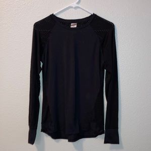 AVIA Long Sleeve Athletic Shirt. Stretch Mesh Arms/Shoulders.